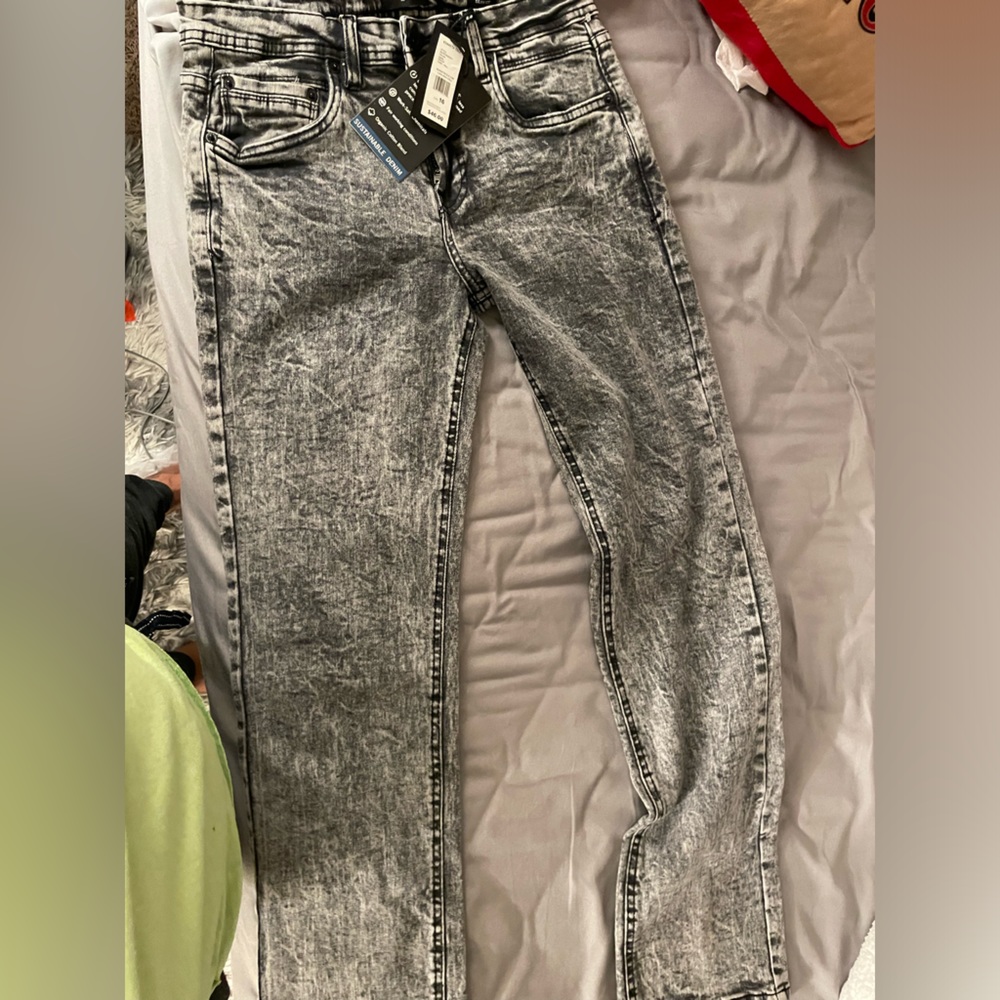 Kenneth Cole, skinny jeans, boys